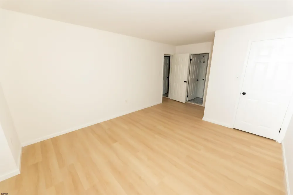 34 Trotters Ln Galloway Township, NJ 08205