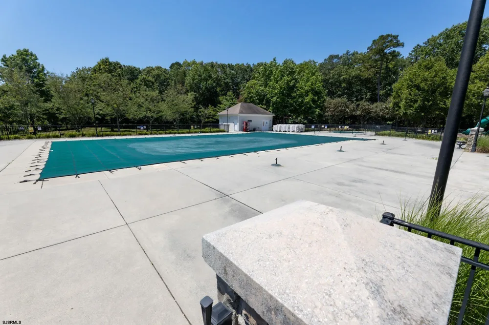 34 Trotters Ln Galloway Township, NJ 08205