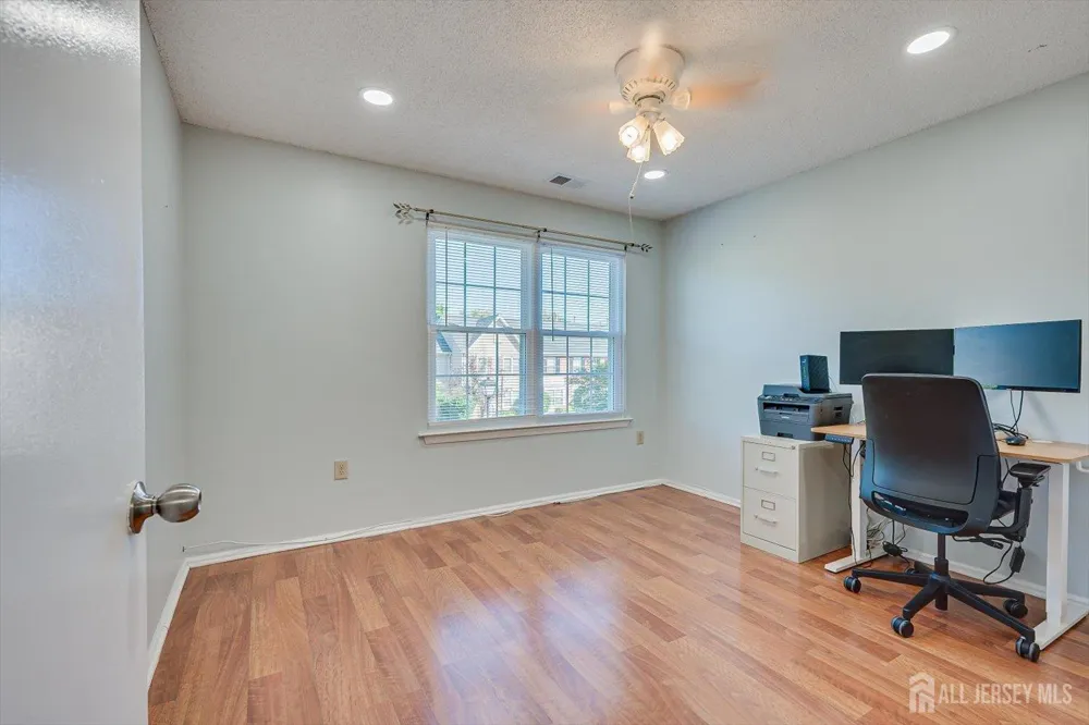 73 Goodwin Drive North Brunswick, NJ 08902