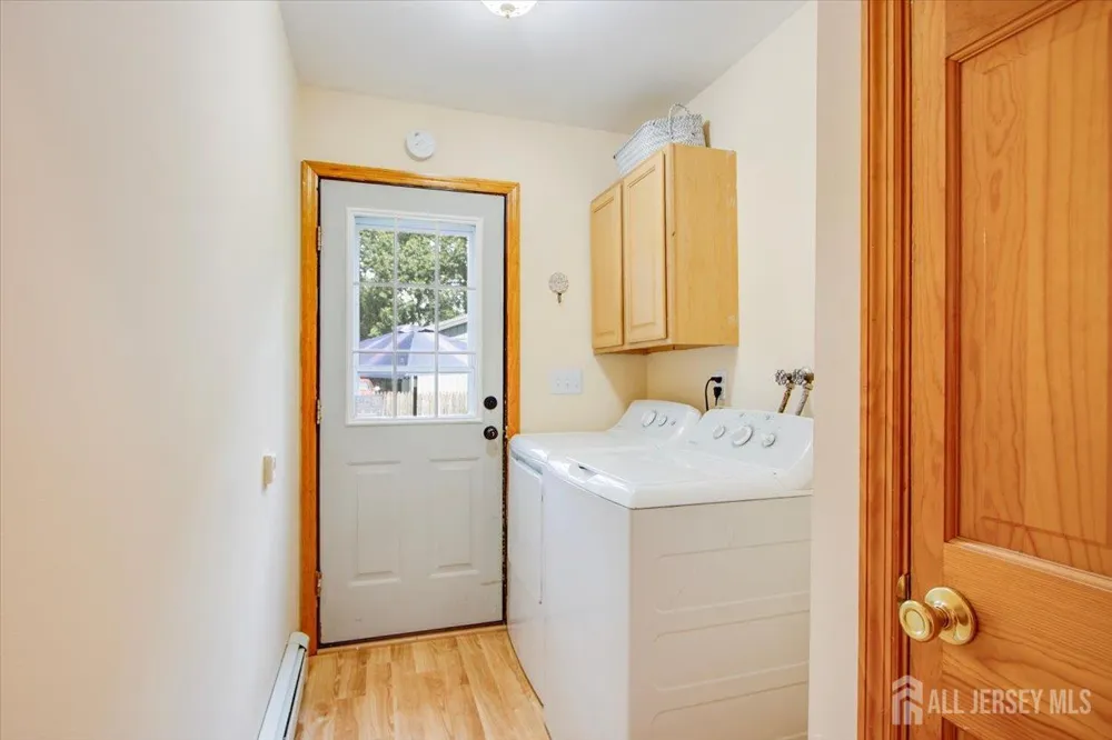 85 Othen Street Edison, NJ 08817