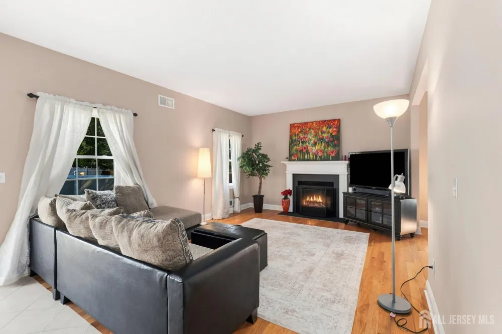 101 Churchill Avenue Franklin Twsp, NJ 08873