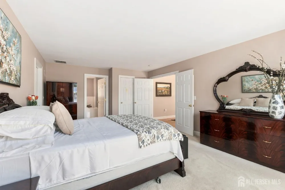 101 Churchill Avenue Franklin Twsp, NJ 08873