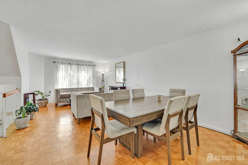 402 Holly Drive Perth Amboy, NJ 08861
