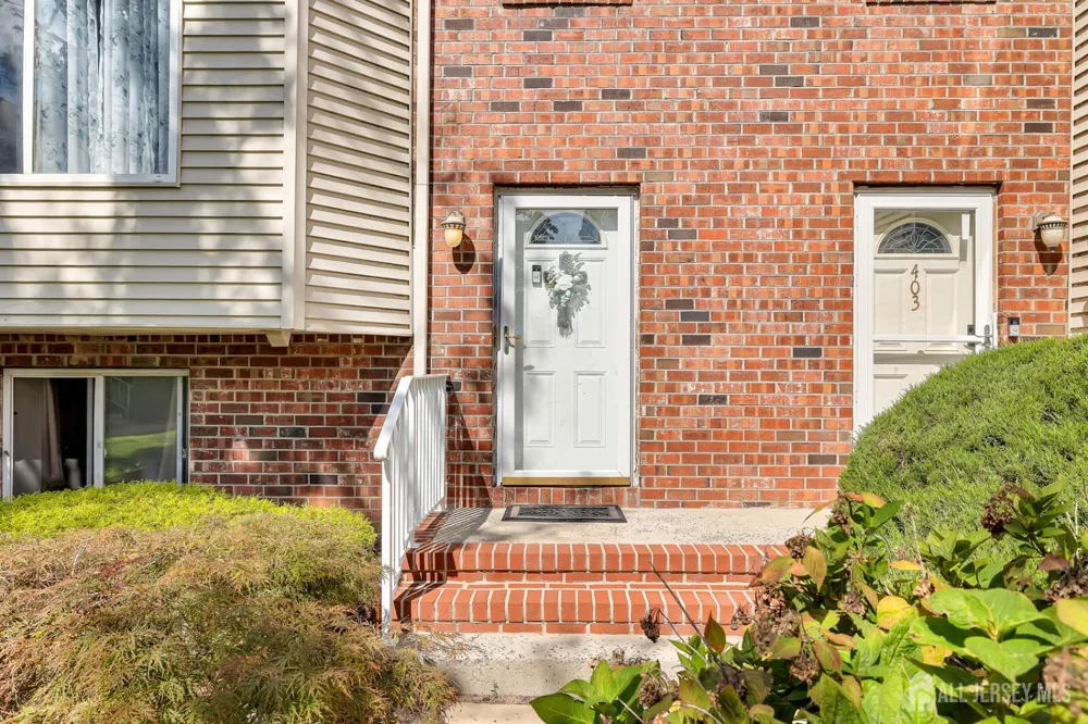 402 Holly Drive Perth Amboy, NJ 08861