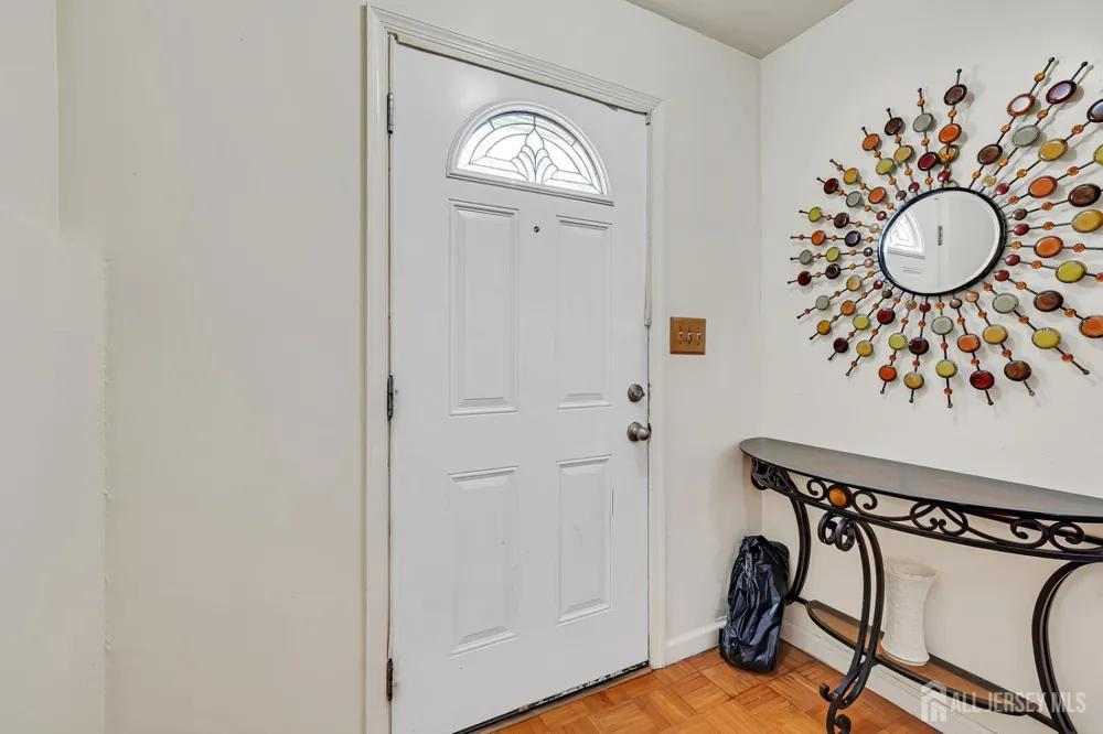 402 Holly Drive Perth Amboy, NJ 08861