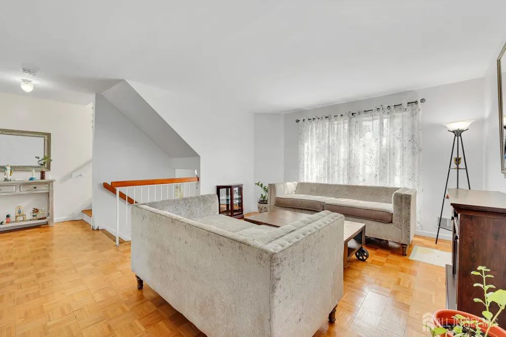 402 Holly Drive Perth Amboy, NJ 08861