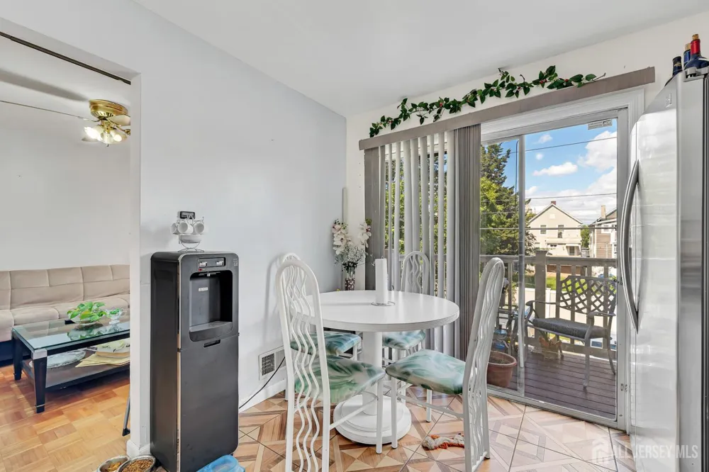 402 Holly Drive Perth Amboy, NJ 08861