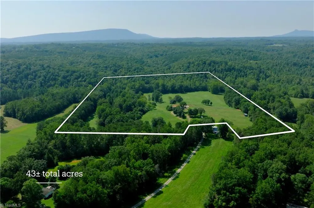 3505 NC Highway 66 S Westfield, NC 27053