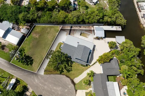 42ND AVE DRIVE WEST