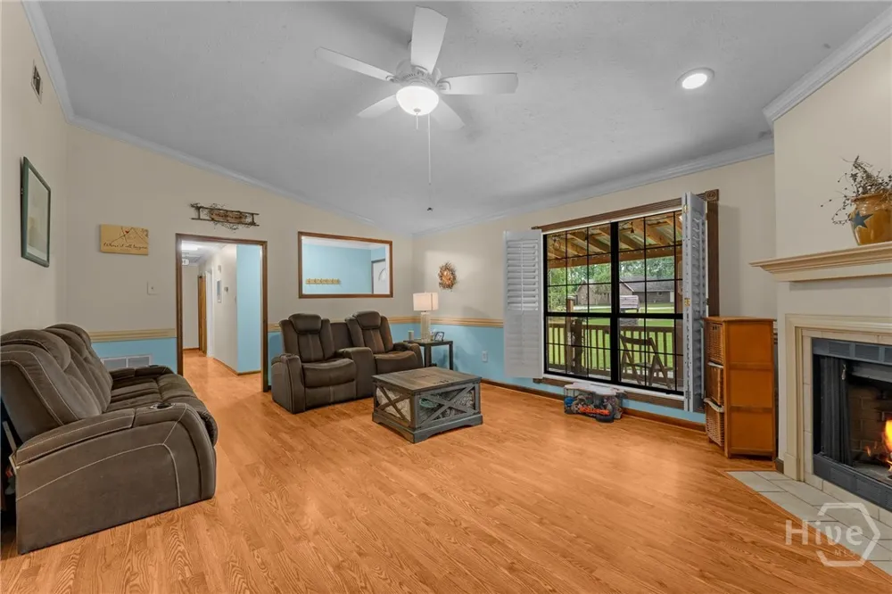 177 Bea Road Richmond Hill, GA 31324