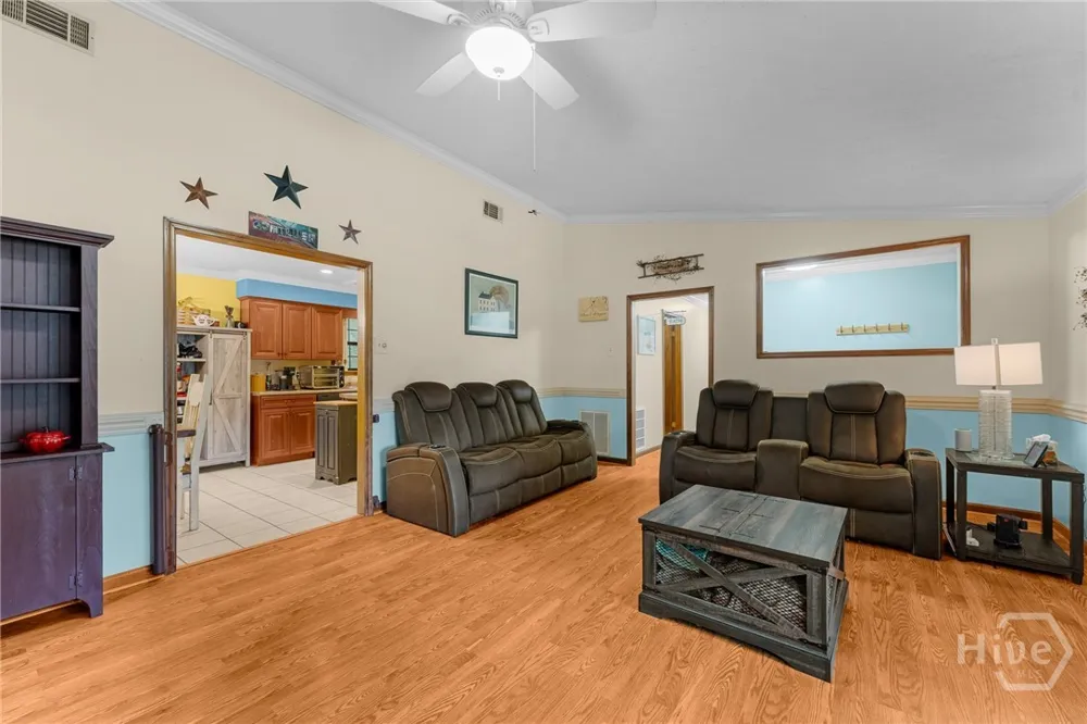 177 Bea Road Richmond Hill, GA 31324