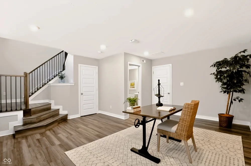 933 Yorkshire Lane Zionsville, IN 46077