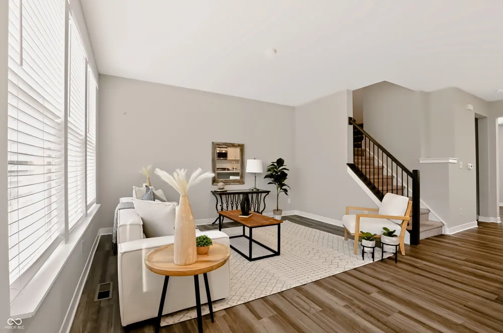 933 Yorkshire Lane Zionsville, IN 46077