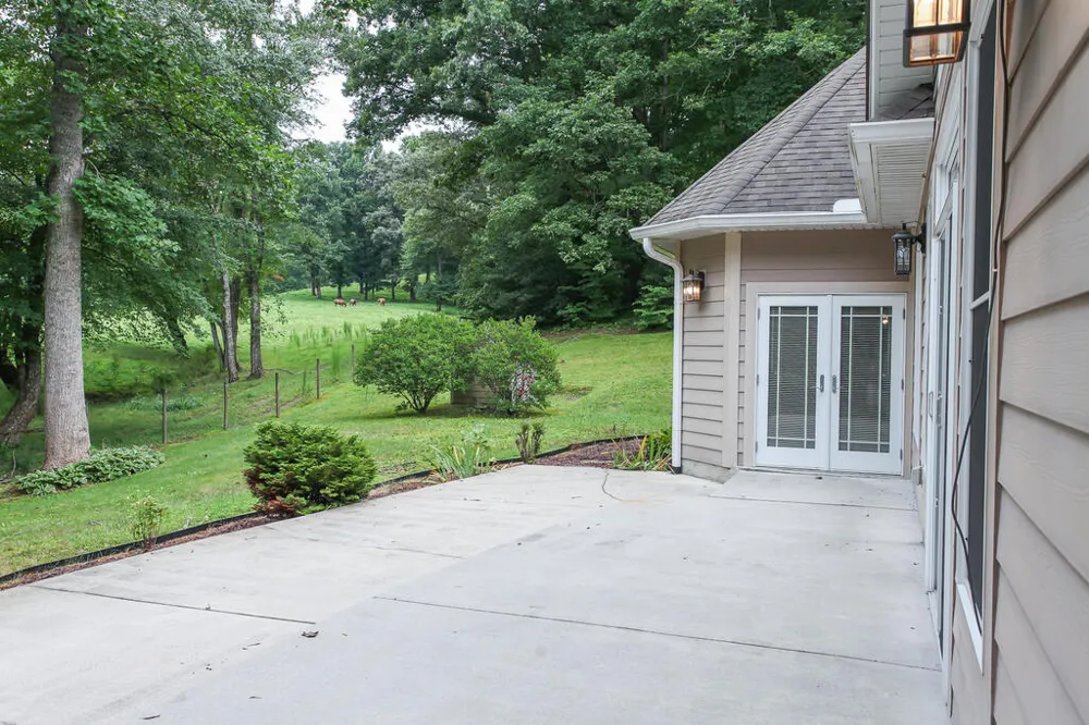 Swallowtail Ln Whittier, NC 28789