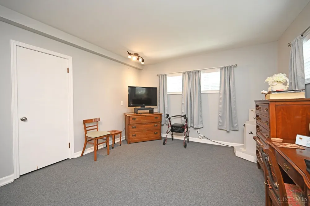 117 Kensington Street Middletown, OH 45044