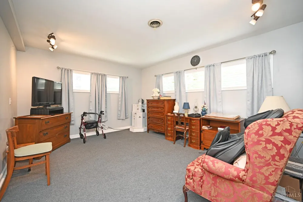 117 Kensington Street Middletown, OH 45044