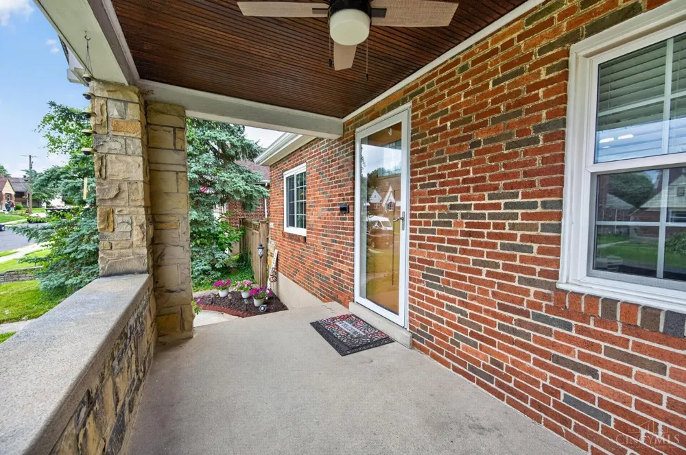 2169 Glenside Avenue Norwood, OH 45212
