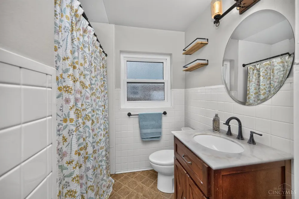 2169 Glenside Avenue Norwood, OH 45212