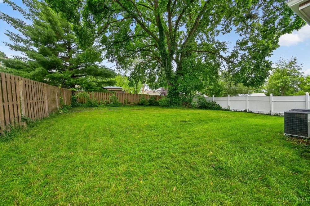 2169 Glenside Avenue Norwood, OH 45212
