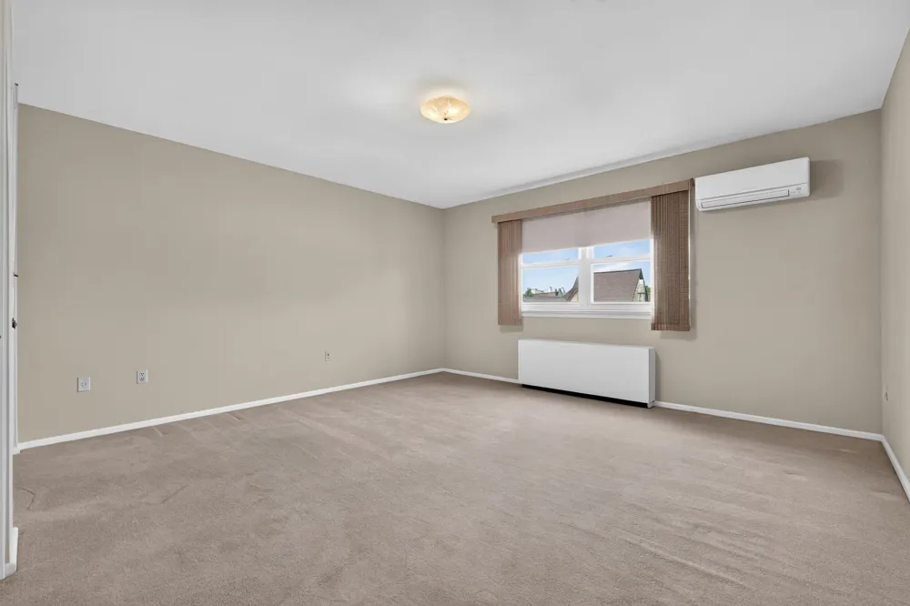 795 AVENUE C Bayonne, NJ 07002