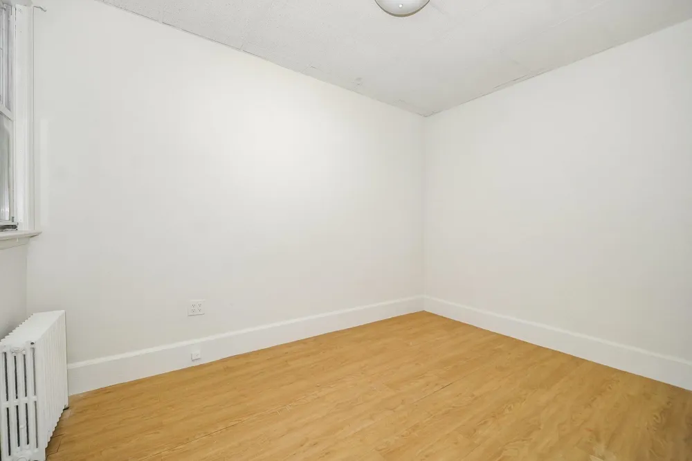 414 MONASTERY PL Union City, NJ 07087