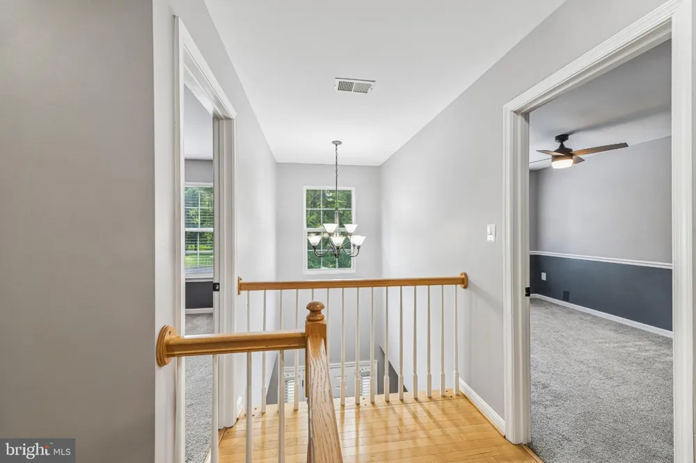 6046 PERSINGER HOUSE COURT Manassas, VA 20112