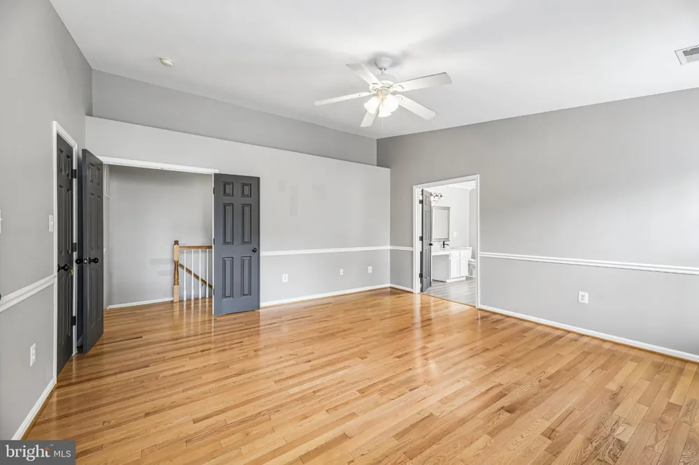 6046 PERSINGER HOUSE COURT Manassas, VA 20112
