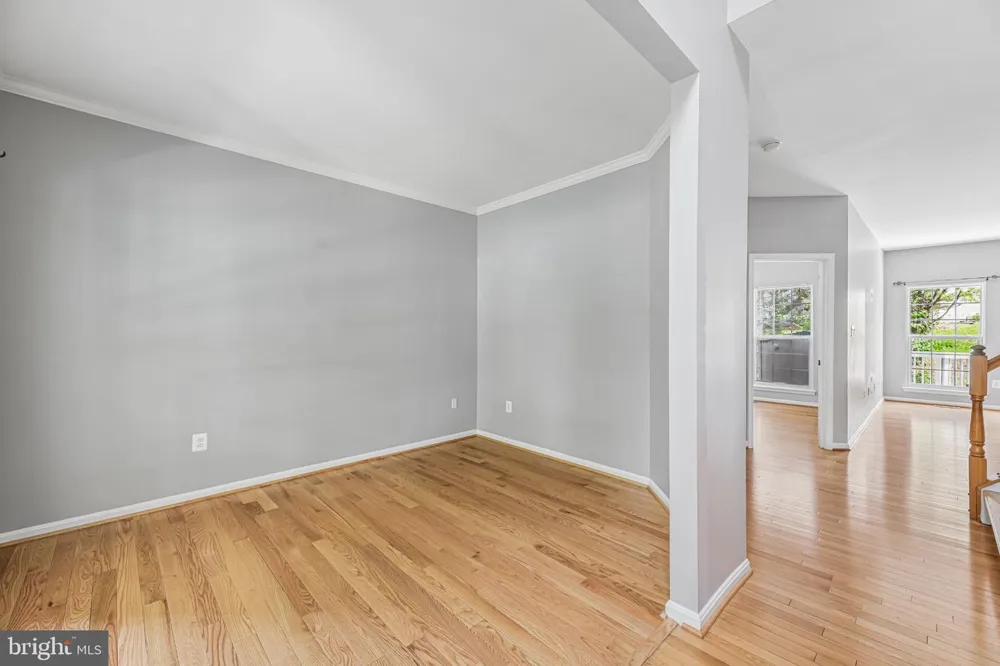 6046 PERSINGER HOUSE COURT Manassas, VA 20112