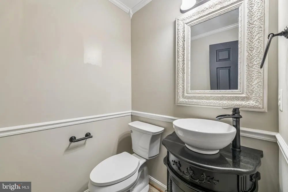 6046 PERSINGER HOUSE COURT Manassas, VA 20112