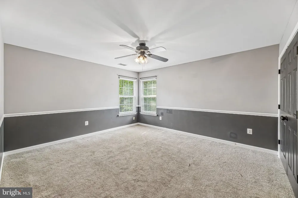 6046 PERSINGER HOUSE COURT Manassas, VA 20112