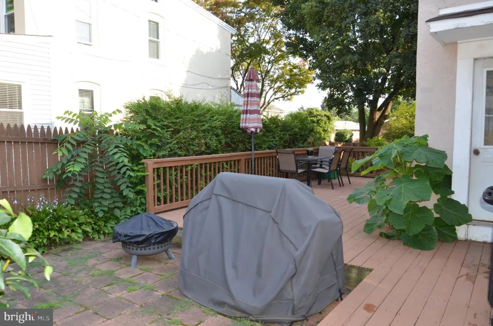 413 E LINCOLN STREET Media, PA 19063