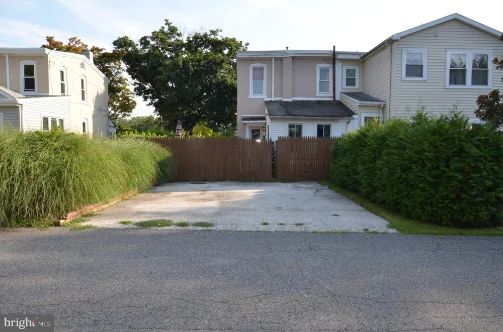 413 E LINCOLN STREET Media, PA 19063