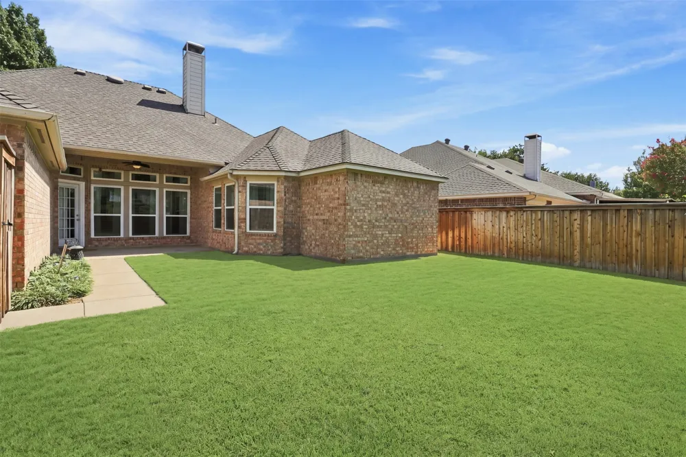 3617 Mackenzie Lane Richardson, TX 75082