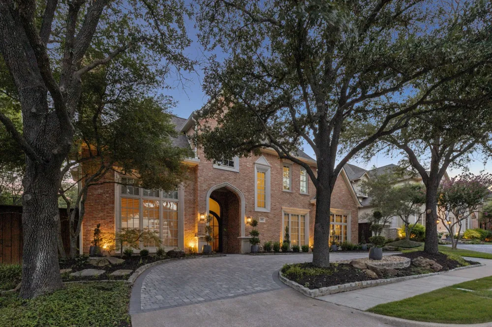 1401 Eastwick Lane Plano, TX 75093