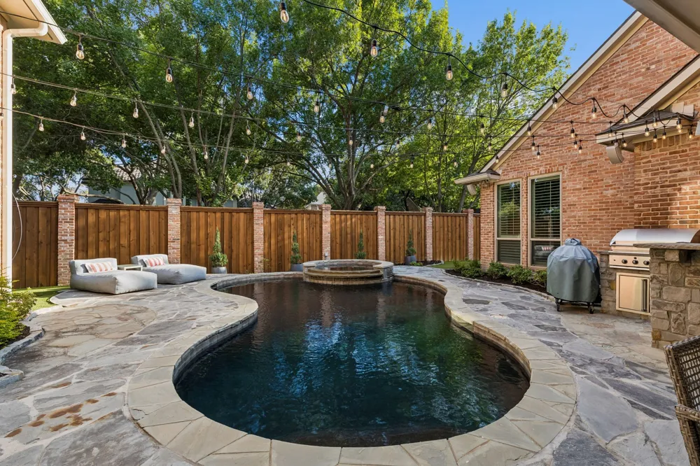 1401 Eastwick Lane Plano, TX 75093