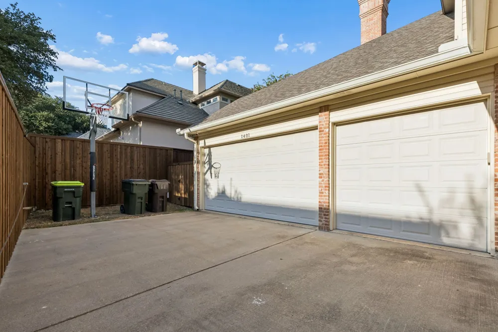 1401 Eastwick Lane Plano, TX 75093
