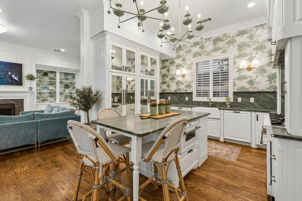 1401 Eastwick Lane Plano, TX 75093