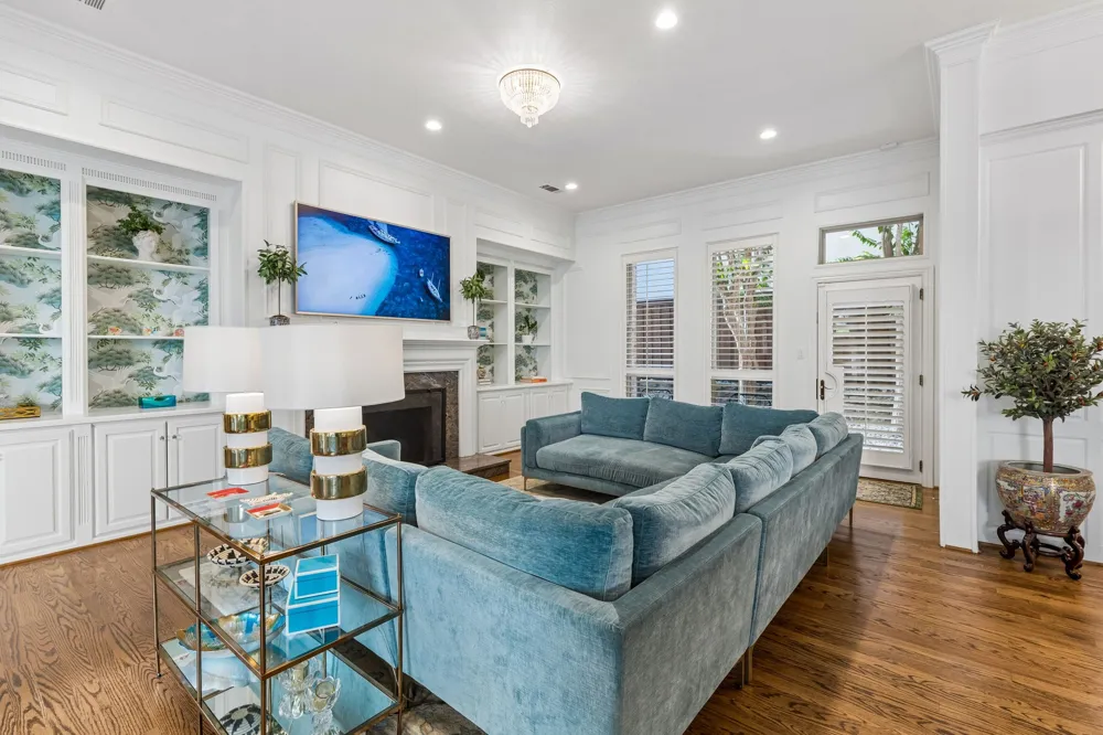 1401 Eastwick Lane Plano, TX 75093