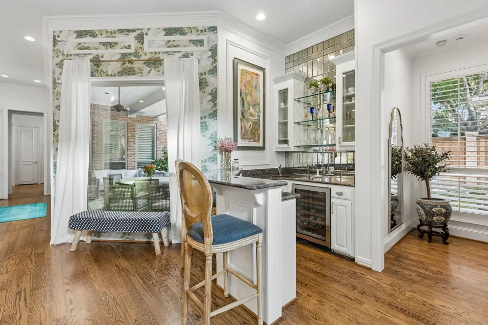 1401 Eastwick Lane Plano, TX 75093