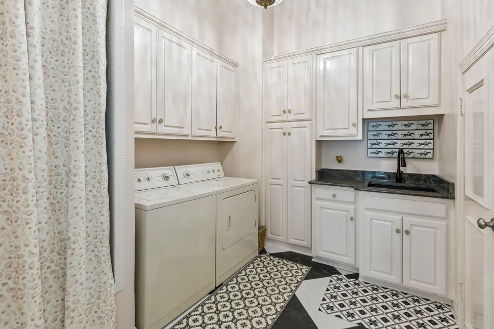 1401 Eastwick Lane Plano, TX 75093