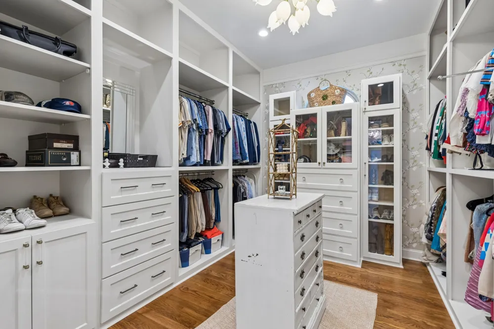 1401 Eastwick Lane Plano, TX 75093