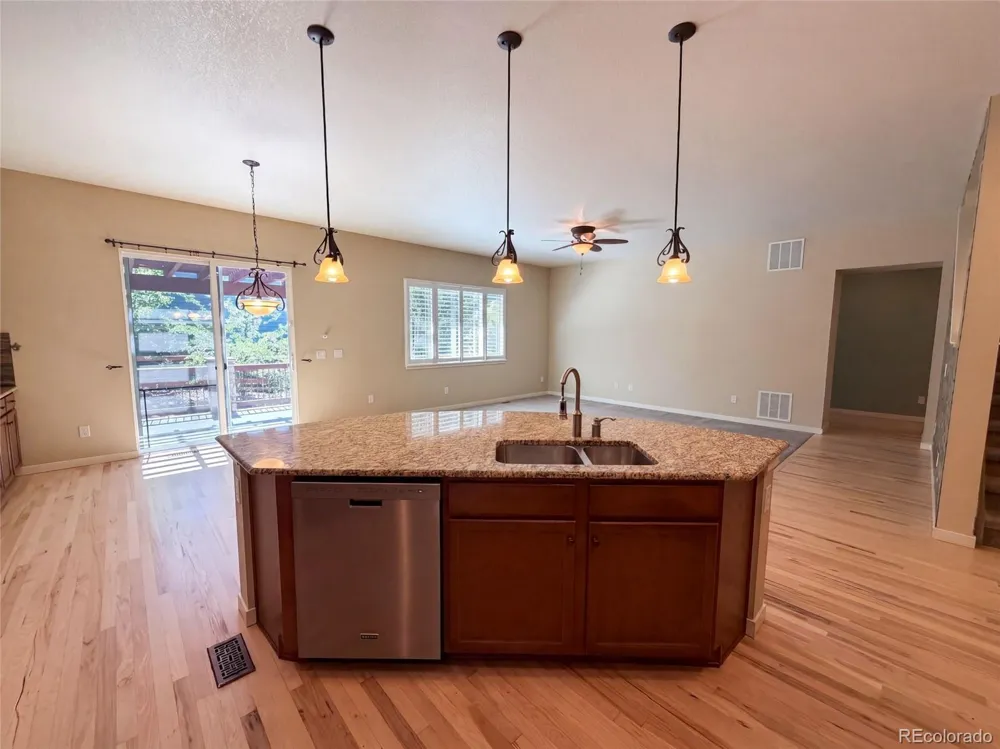 14928 Nighthawk Lane Broomfield, CO 80023