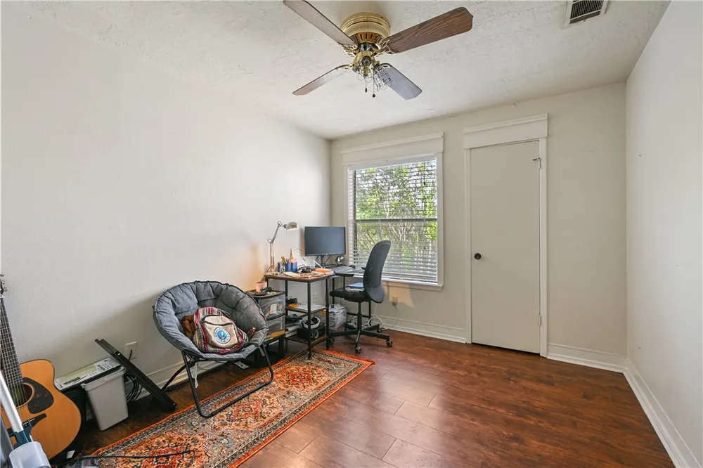 1107 Verde Drive #12 Bryan, TX 77801