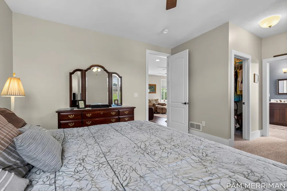 21899 Hilltop Circle Stanwood, MI 49346