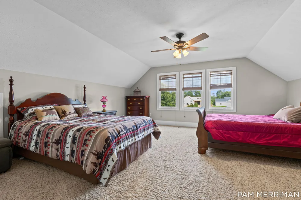 21899 Hilltop Circle Stanwood, MI 49346