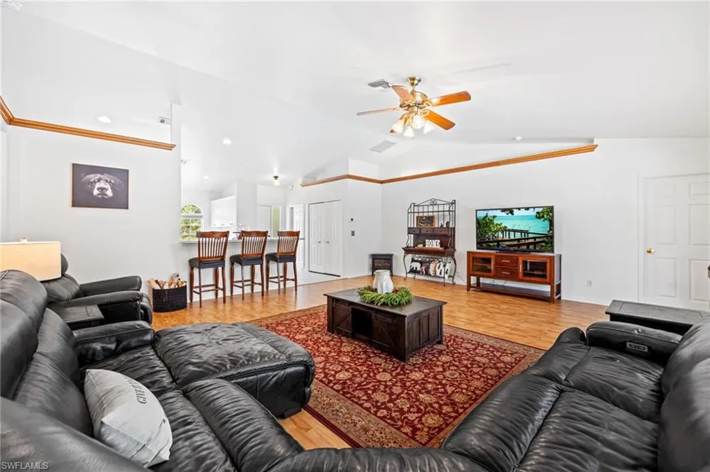 570 22nd Street NE Naples, FL 34120