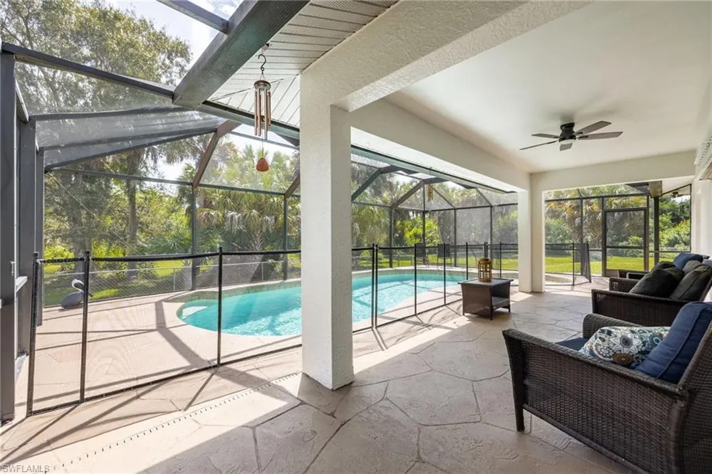 570 22nd Street NE Naples, FL 34120