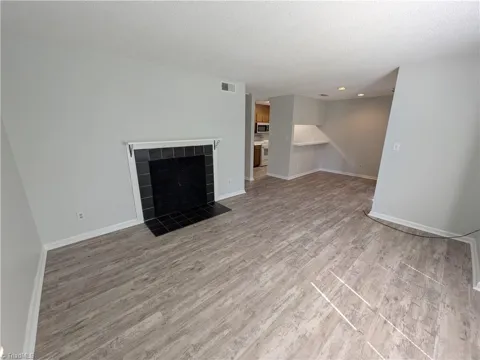 4021 Whirlaway Court #E