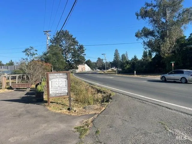 1235 Hwy 116 S Sebastopol, CA 95472