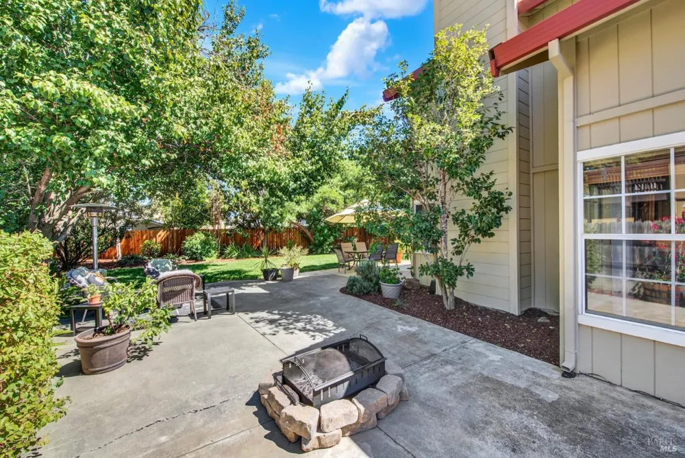 443 Yale Avenue Vacaville, CA 95687